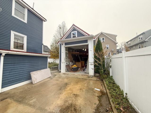 92 Spencer St, Boston, MA 02124