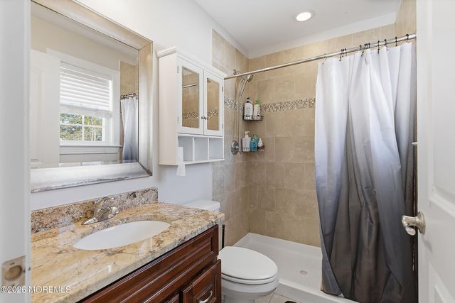 941 5th Avenue, Toms River, NJ 08757