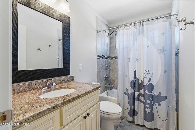 941 5th Avenue, Toms River, NJ 08757