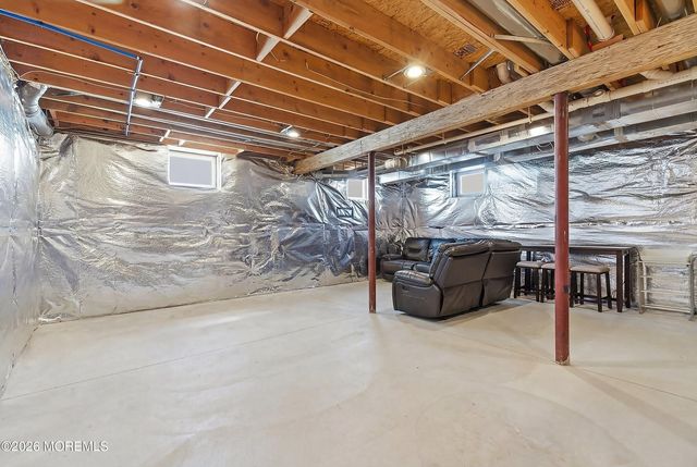 941 5th Avenue, Toms River, NJ 08757