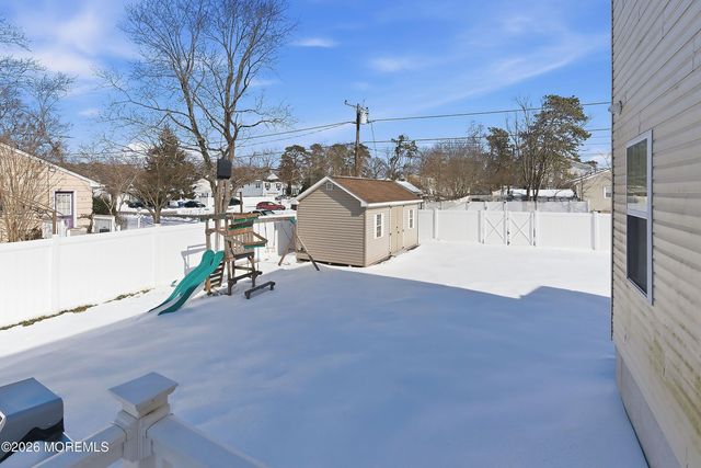 941 5th Avenue, Toms River, NJ 08757