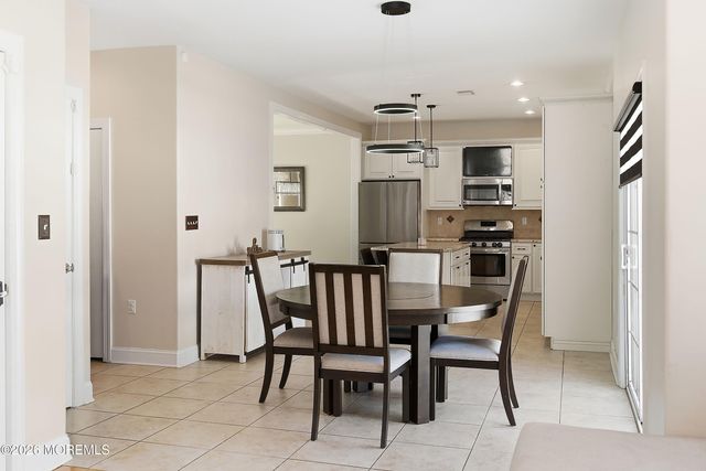 941 5th Avenue, Toms River, NJ 08757