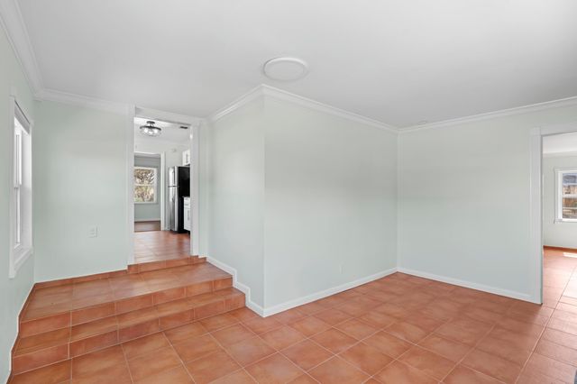 5901 Garden Avenue, West Palm Beach, FL 33405