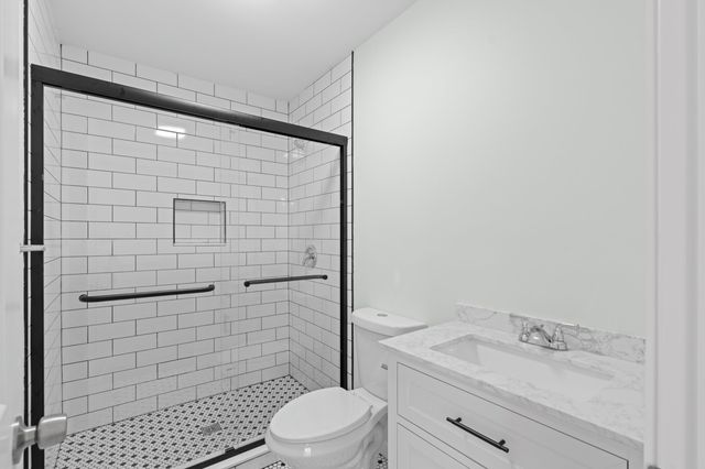 5901 Garden Avenue, West Palm Beach, FL 33405