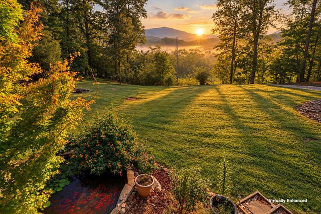 625 Ed Nichols Road, Young Harris, GA 30582