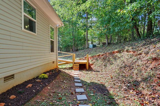 625 Ed Nichols Road, Young Harris, GA 30582