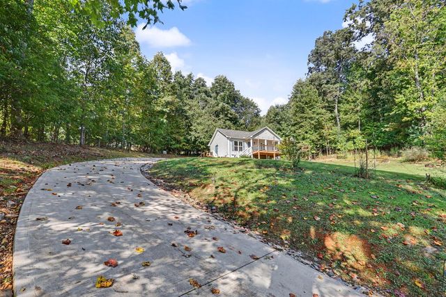 625 Ed Nichols Road, Young Harris, GA 30582