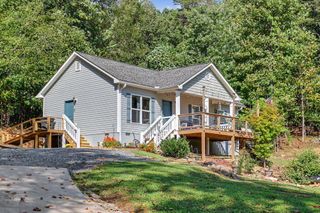 625 Ed Nichols Road, Young Harris, GA 30582