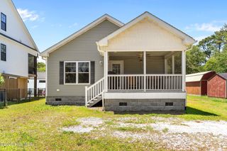 233 NE 70th Street, Oak Island, NC 28465