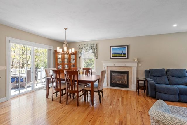 32 Steele St, Holden, MA 01520