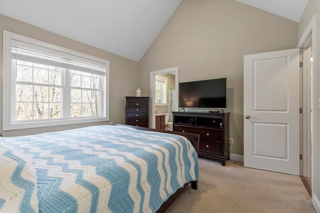 32 Steele St, Holden, MA 01520