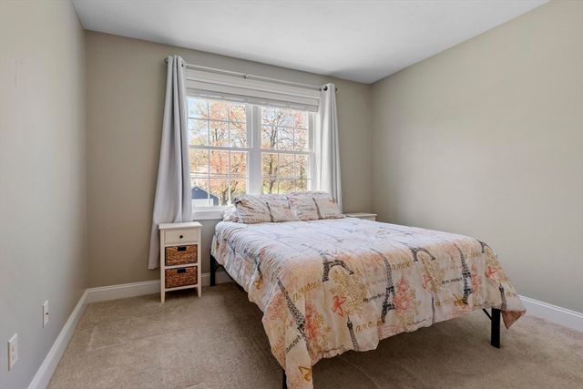 32 Steele St, Holden, MA 01520