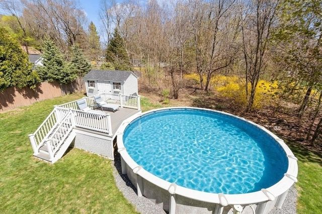 32 Steele St, Holden, MA 01520