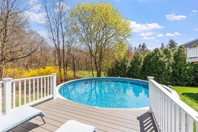 32 Steele St, Holden, MA 01520