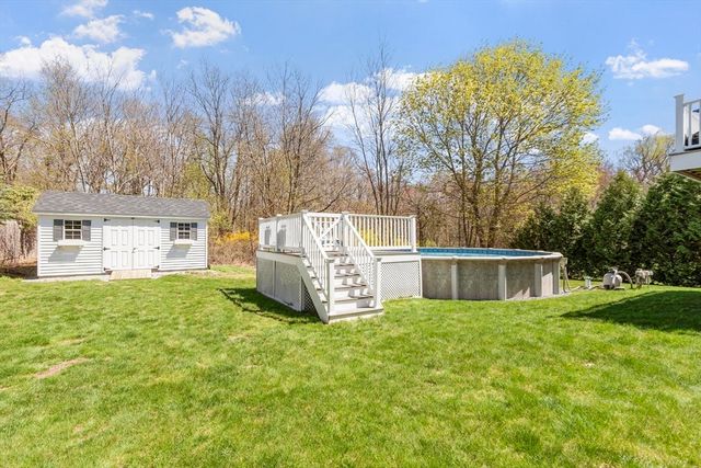 32 Steele St, Holden, MA 01520