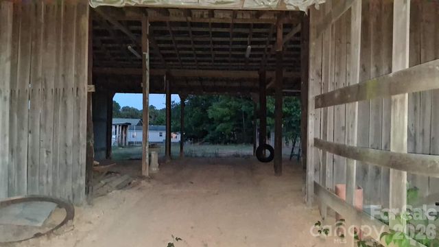 32049 Kendalls Church Road, New London, NC 28127