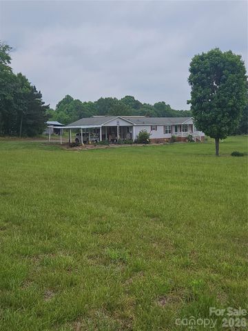 32049 Kendalls Church Road, New London, NC 28127