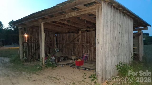 32049 Kendalls Church Road, New London, NC 28127