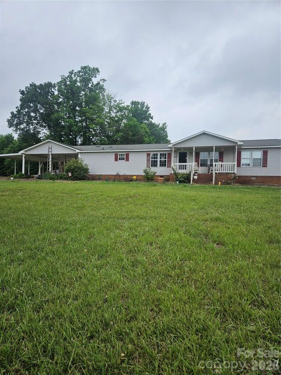 32049 Kendalls Church Road, New London, NC 28127