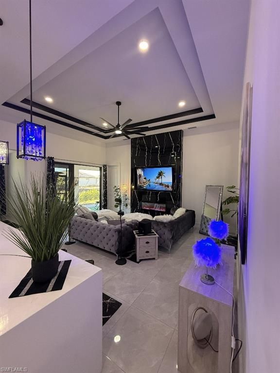 Image 18 of property listing at 907 NE 13th PL, Cape Coral, FL 33909