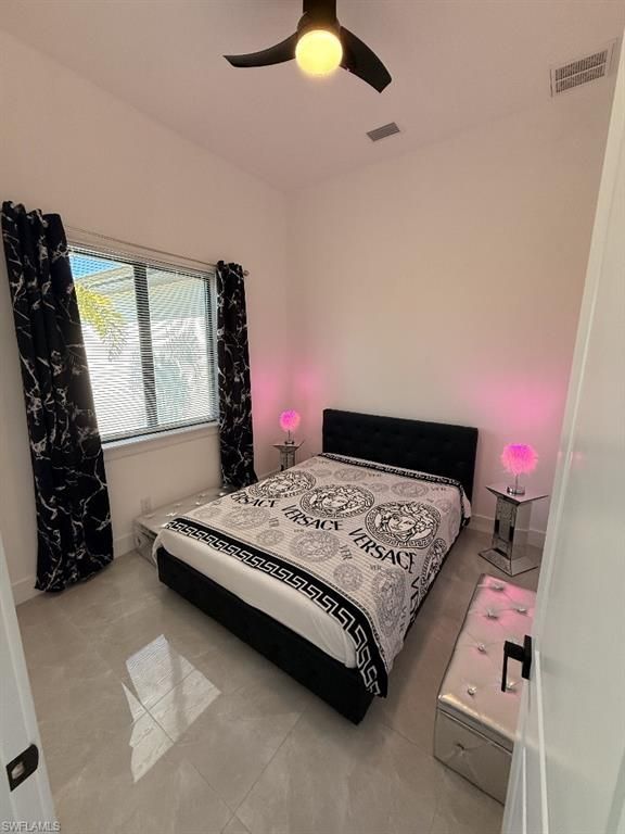 Image 20 of property listing at 907 NE 13th PL, Cape Coral, FL 33909