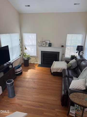 120 Sir Richard Lane, Chapel Hill, NC 27517