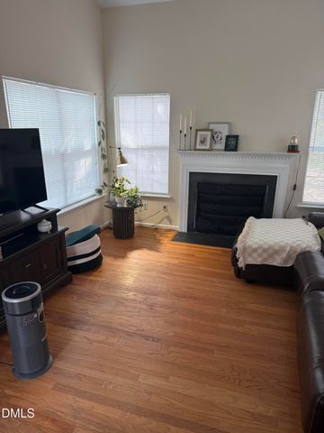 120 Sir Richard Lane, Chapel Hill, NC 27517