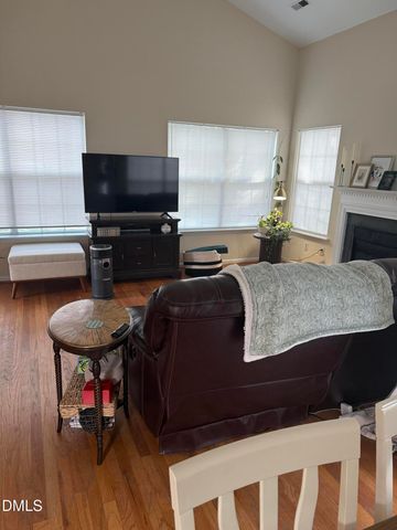 120 Sir Richard Lane, Chapel Hill, NC 27517