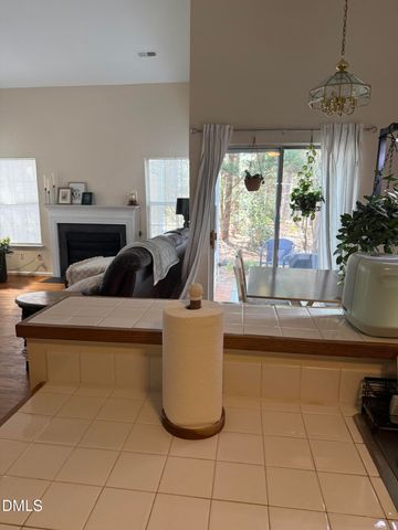 120 Sir Richard Lane, Chapel Hill, NC 27517