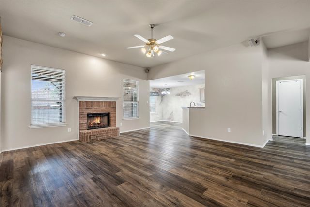 419 River Oaks Boulevard, Waxahachie, TX 75165