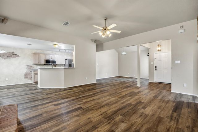 419 River Oaks Boulevard, Waxahachie, TX 75165