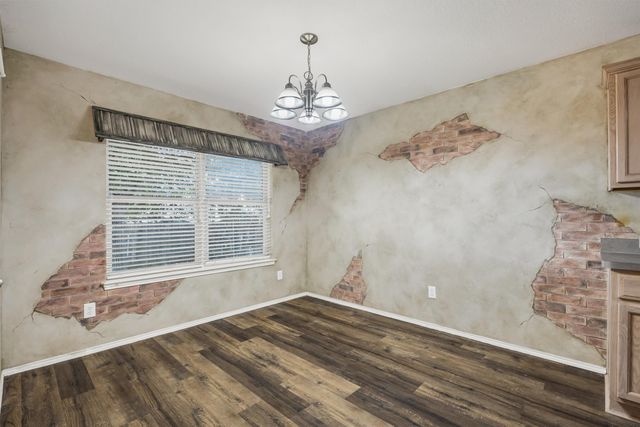 419 River Oaks Boulevard, Waxahachie, TX 75165