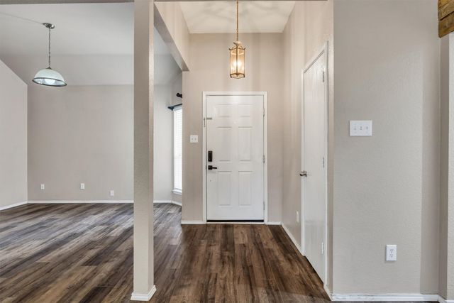 419 River Oaks Boulevard, Waxahachie, TX 75165