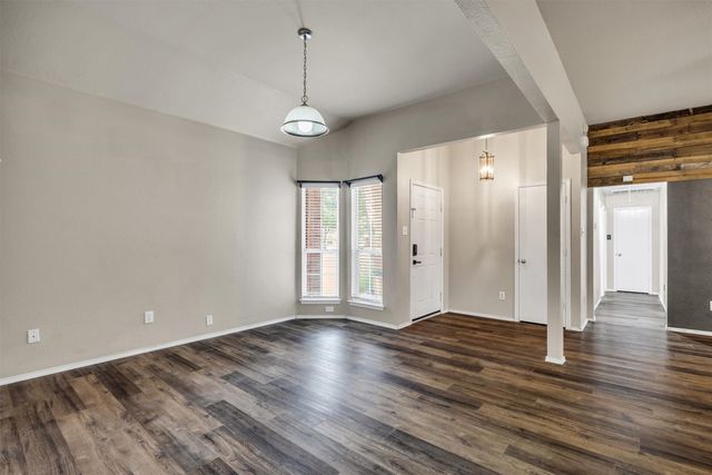 419 River Oaks Boulevard, Waxahachie, TX 75165