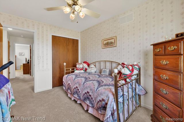 4369 Kimberly Lane, Waterford, MI 48329