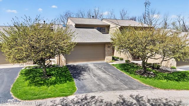 4369 Kimberly Lane, Waterford, MI 48329