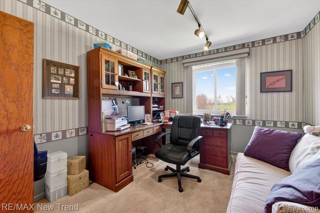 4369 Kimberly Lane, Waterford, MI 48329