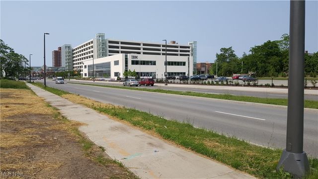 10511-10515 Frank Avenue, Cleveland, OH 44106