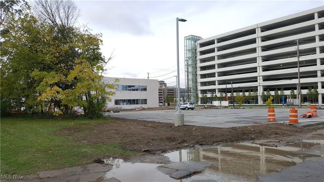 10511-10515 Frank Avenue, Cleveland, OH 44106