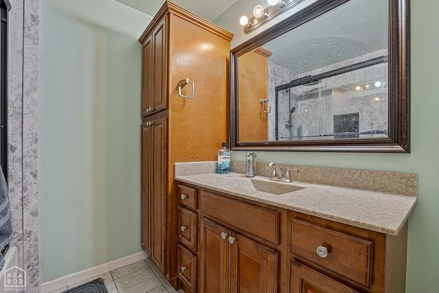 52 County Road 7180, Jonesboro, AR 72405