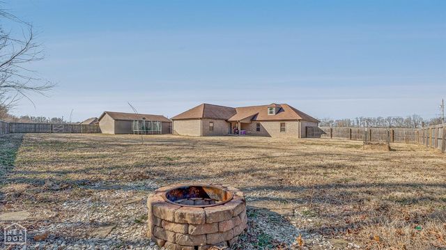 52 County Road 7180, Jonesboro, AR 72405