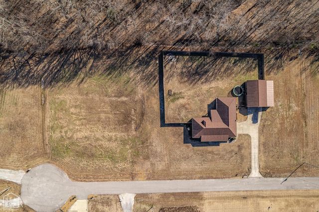 52 County Road 7180, Jonesboro, AR 72405