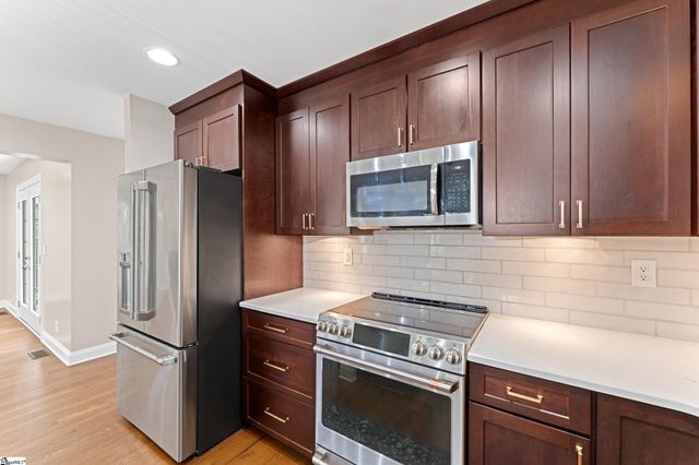 8 Fuller Street, Greenville, SC 29605