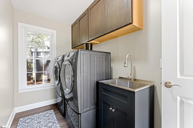 8 Fuller Street, Greenville, SC 29605