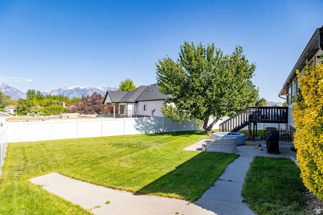 9977 S 3265 W, South Jordan, UT 84095