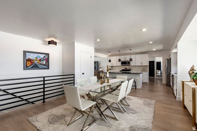 9977 S 3265 W, South Jordan, UT 84095