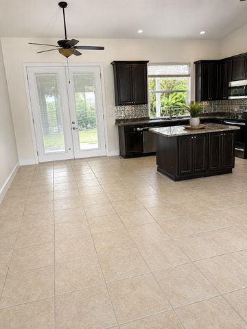 533 NW Avon Avenue, Port St. Lucie, Port St Lucie, FL 34983