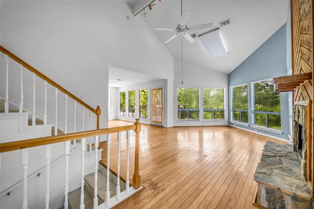 1355 County Road 145, Alvin, TX 77511