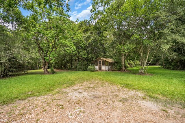 1355 County Road 145, Alvin, TX 77511