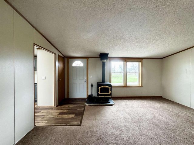 N2807 COUNTY ROAD C, Pulaski, WI 54162